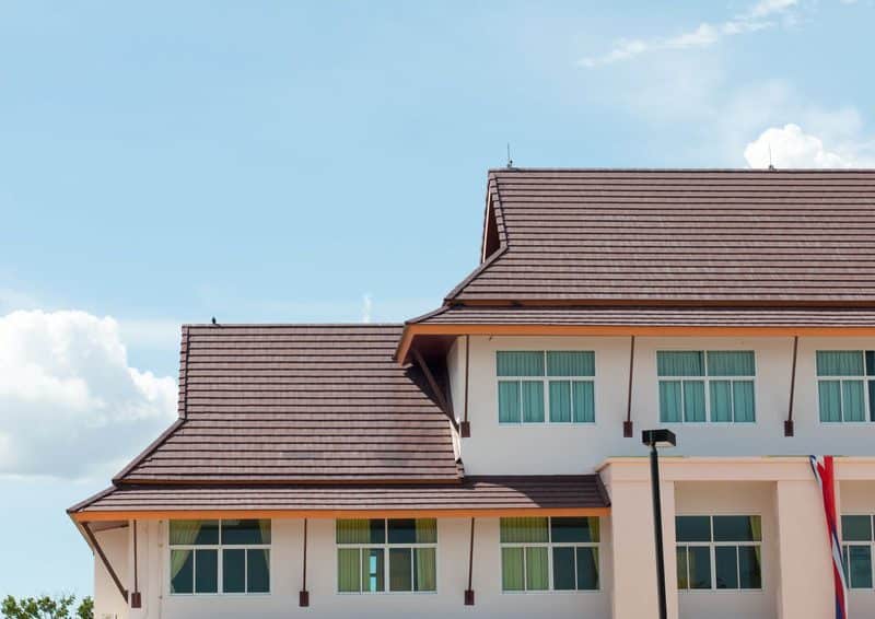 what is the longest lasting roof?