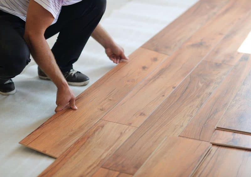 laminate flooring saw
