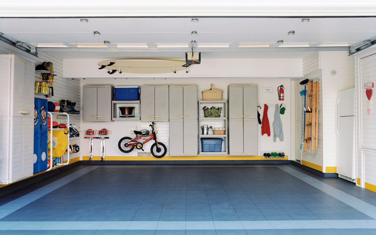 how to organize and clean garage