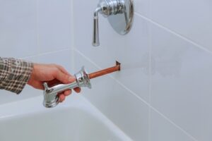 renovating bathroom tips