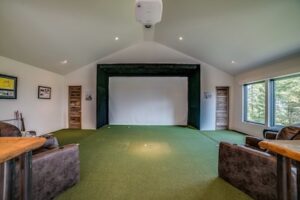 golf style makeover for Basement remodel Tips and Tricks