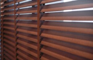 visually appealing Venetian window blinds