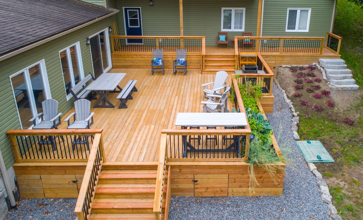Veranda Decking vs Traditional Wood Decking - Which Is Better