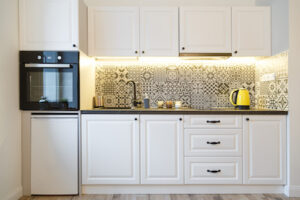 Off White Kitchen Cabinets