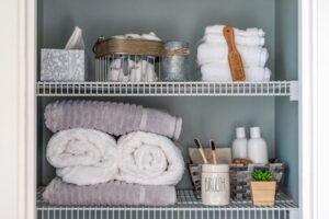 How to Organize Your bathroom Space Like A Pro with wall storage
