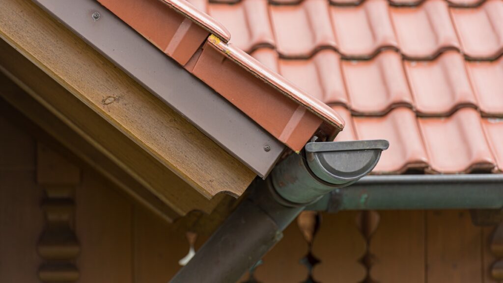 Copper Gutters Vs. Aluminum Gutters Expert Home Report