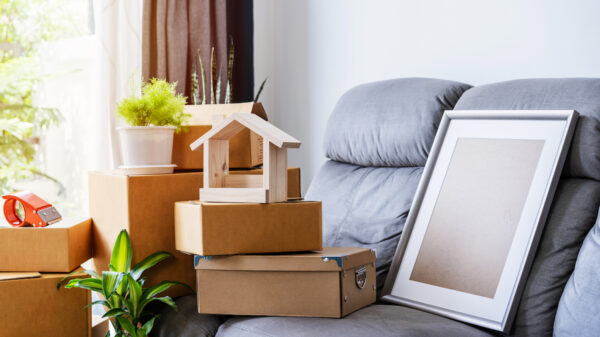 Helpful Tips When Selling a House and Moving Out of State