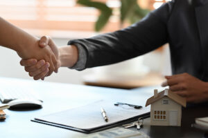 The Benefits of Working With a Realtor When Buying or Selling a Home